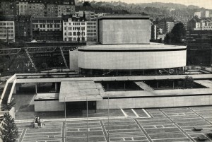 “Schauspielhaus unter Verdacht” — w/ Pact Zollverein Essen